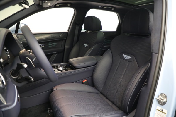 New 2025 Bentley Bentayga Azure V8 for sale $245,900 at Bugatti of Greenwich in Greenwich CT 06830 17