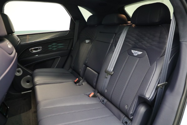 New 2025 Bentley Bentayga Azure V8 for sale $245,900 at Bugatti of Greenwich in Greenwich CT 06830 21