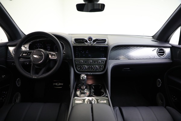 New 2025 Bentley Bentayga Azure V8 for sale $245,900 at Bugatti of Greenwich in Greenwich CT 06830 22