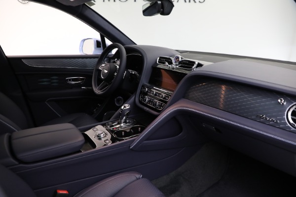 New 2025 Bentley Bentayga Azure V8 for sale $245,900 at Bugatti of Greenwich in Greenwich CT 06830 23