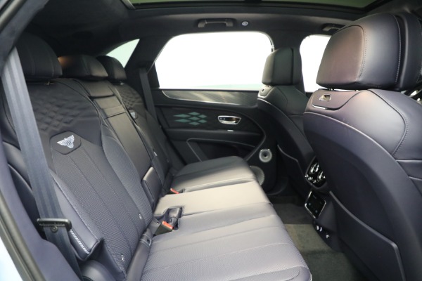 New 2025 Bentley Bentayga Azure V8 for sale $245,900 at Bugatti of Greenwich in Greenwich CT 06830 27