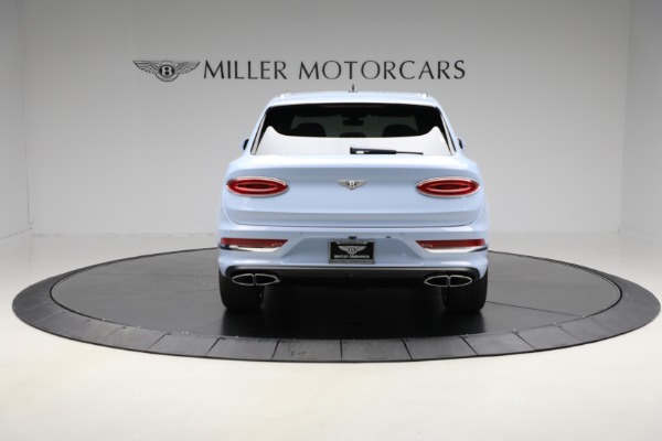 New 2025 Bentley Bentayga Azure V8 for sale $245,900 at Bugatti of Greenwich in Greenwich CT 06830 6