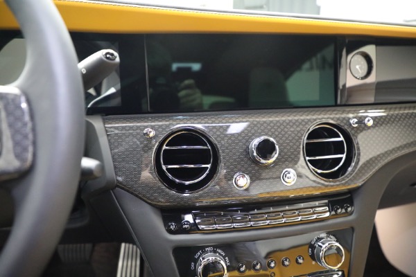 Used 2025 Rolls-Royce Black Badge Spectre for sale $459,900 at Bugatti of Greenwich in Greenwich CT 06830 19