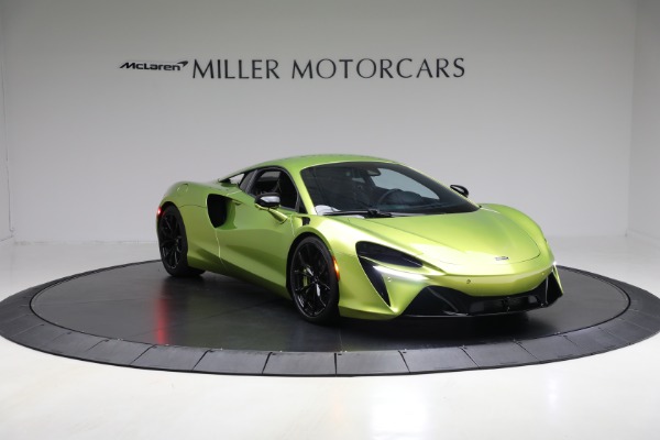Used 2024 McLaren Artura TechLux for sale $191,900 at Bugatti of Greenwich in Greenwich CT 06830 11