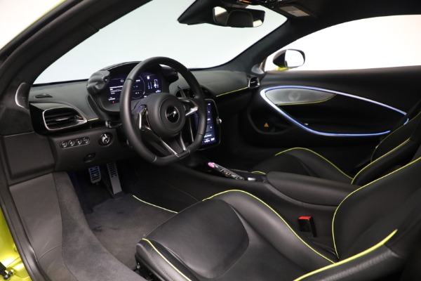 Used 2024 McLaren Artura TechLux for sale $191,900 at Bugatti of Greenwich in Greenwich CT 06830 17