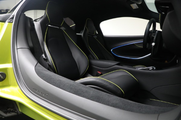 Used 2024 McLaren Artura TechLux for sale $191,900 at Bugatti of Greenwich in Greenwich CT 06830 21