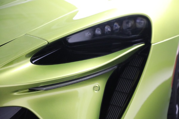 Used 2024 McLaren Artura TechLux for sale $191,900 at Bugatti of Greenwich in Greenwich CT 06830 24