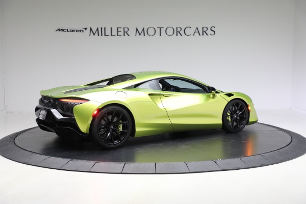 Used 2024 McLaren Artura TechLux for sale $191,900 at Bugatti of Greenwich in Greenwich CT 06830 8