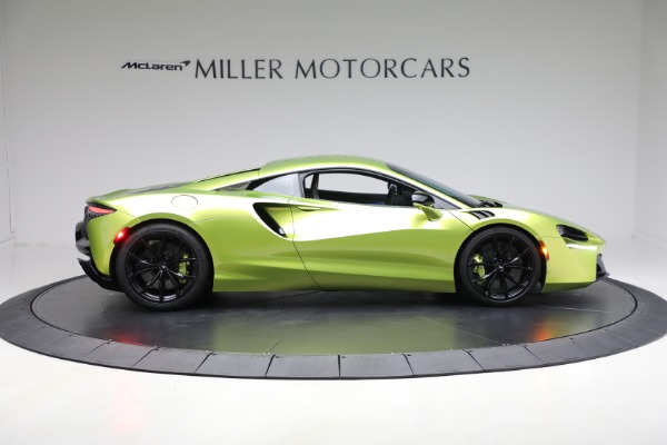 Used 2024 McLaren Artura TechLux for sale $191,900 at Bugatti of Greenwich in Greenwich CT 06830 9