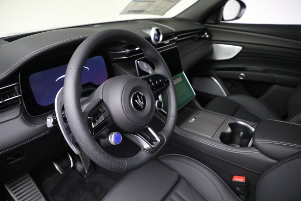 New 2025 Maserati Grecale Trofeo for sale Sold at Bugatti of Greenwich in Greenwich CT 06830 15