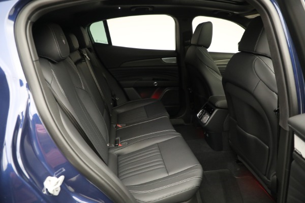 New 2025 Maserati Grecale Trofeo for sale Sold at Bugatti of Greenwich in Greenwich CT 06830 20
