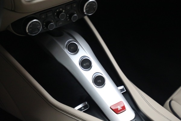 Used 2016 Ferrari California T for sale $122,900 at Bugatti of Greenwich in Greenwich CT 06830 24