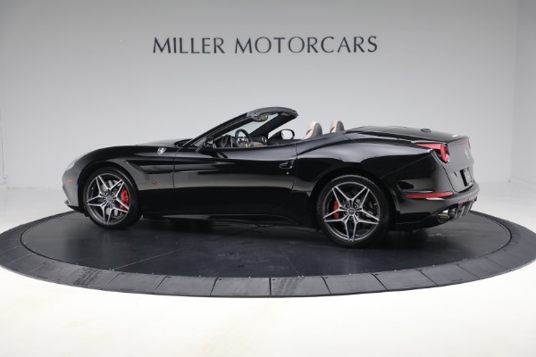 Used 2016 Ferrari California T for sale $122,900 at Bugatti of Greenwich in Greenwich CT 06830 5