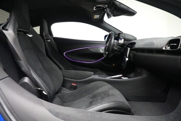 Used 2023 McLaren Artura Performance for sale $164,900 at Bugatti of Greenwich in Greenwich CT 06830 17