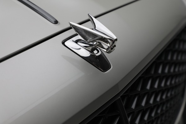 New 2025 Bentley Flying Spur Speed for sale $301,900 at Bugatti of Greenwich in Greenwich CT 06830 12