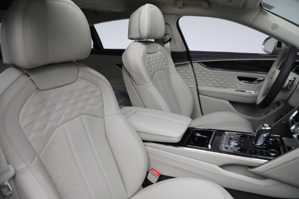 New 2025 Bentley Flying Spur Speed for sale $301,900 at Bugatti of Greenwich in Greenwich CT 06830 26