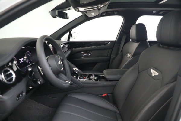 New 2025 Bentley Bentayga V8 for sale $199,900 at Bugatti of Greenwich in Greenwich CT 06830 16