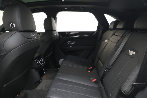 New 2025 Bentley Bentayga V8 for sale $199,900 at Bugatti of Greenwich in Greenwich CT 06830 20
