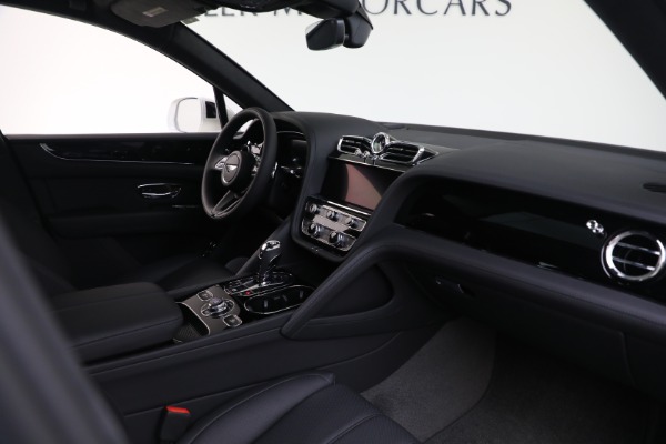 New 2025 Bentley Bentayga V8 for sale $199,900 at Bugatti of Greenwich in Greenwich CT 06830 23