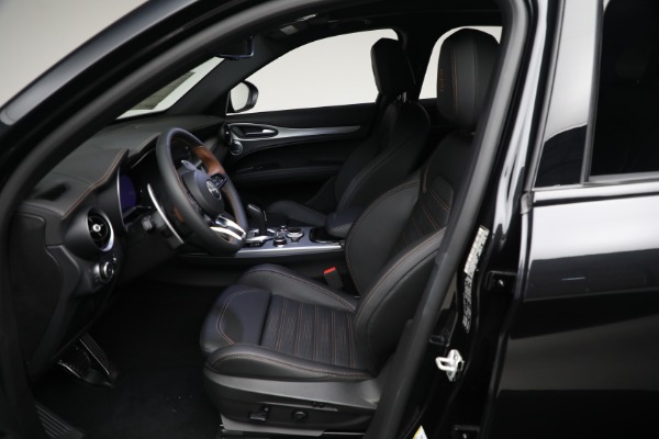 New 2025 Alfa Romeo Stelvio Intensa for sale $61,590 at Bugatti of Greenwich in Greenwich CT 06830 19