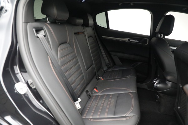 New 2025 Alfa Romeo Stelvio Intensa for sale $61,590 at Bugatti of Greenwich in Greenwich CT 06830 24