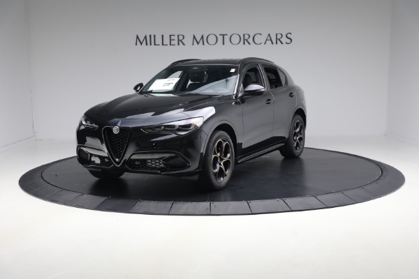 2025 Alfa Romeo Stelvio Intensa