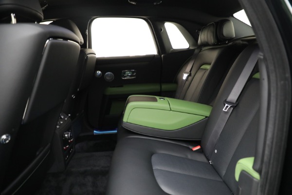 New 2026 Rolls-Royce Ghost for sale $430,350 at Bugatti of Greenwich in Greenwich CT 06830 24