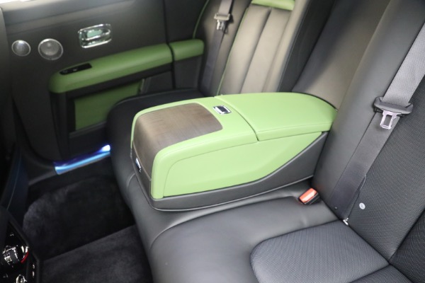 New 2026 Rolls-Royce Ghost for sale $430,350 at Bugatti of Greenwich in Greenwich CT 06830 26