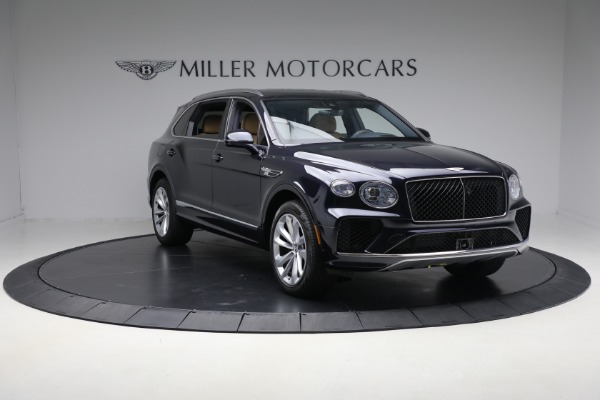Used 2024 Bentley Bentayga EWB V8 for sale $204,900 at Bugatti of Greenwich in Greenwich CT 06830 10