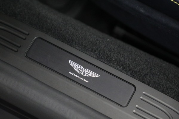 New 2026 Aston Martin Vantage for sale $240,400 at Bugatti of Greenwich in Greenwich CT 06830 28