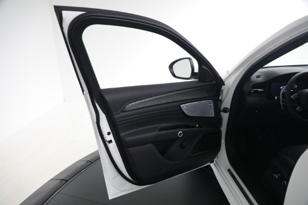 Used 2025 Maserati Grecale for sale $57,550 at Bugatti of Greenwich in Greenwich CT 06830 21