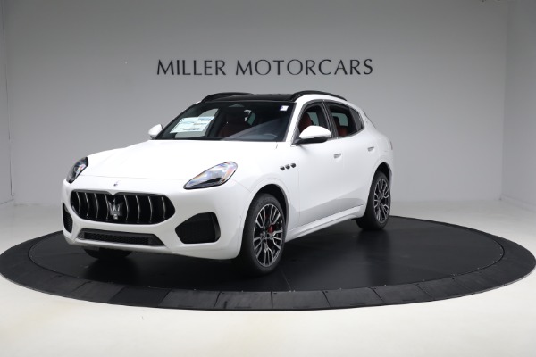 New 2025 Maserati Grecale for sale $82,286 at Bugatti of Greenwich in Greenwich CT 06830 12