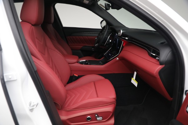 New 2025 Maserati Grecale for sale $82,286 at Bugatti of Greenwich in Greenwich CT 06830 16