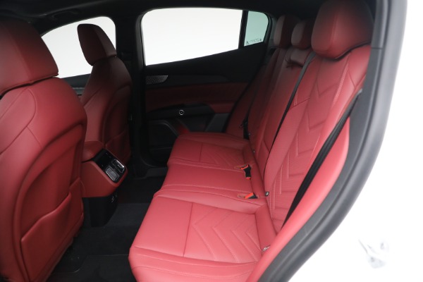 New 2025 Maserati Grecale for sale $82,286 at Bugatti of Greenwich in Greenwich CT 06830 20