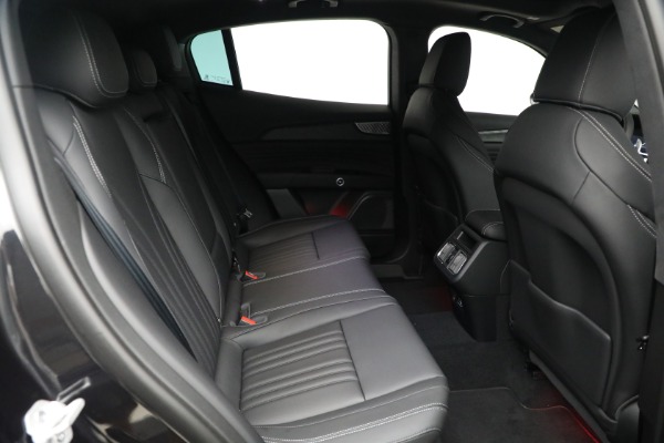 New 2025 Maserati Grecale for sale $71,739 at Bugatti of Greenwich in Greenwich CT 06830 18