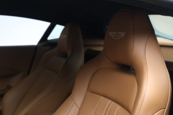 New 2026 Aston Martin Vantage for sale $240,100 at Bugatti of Greenwich in Greenwich CT 06830 23