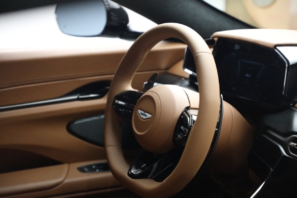 New 2026 Aston Martin Vantage for sale $240,100 at Bugatti of Greenwich in Greenwich CT 06830 25