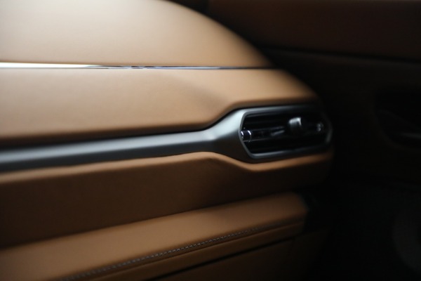 New 2026 Aston Martin Vanquish for sale $498,000 at Bugatti of Greenwich in Greenwich CT 06830 28