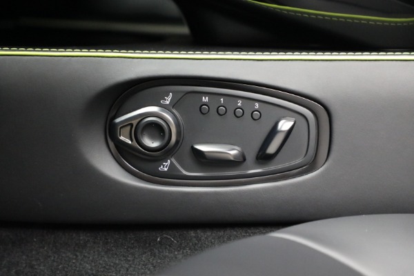 New 2026 Aston Martin Vantage for sale $242,900 at Bugatti of Greenwich in Greenwich CT 06830 17