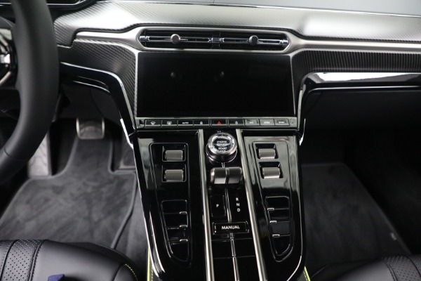 New 2026 Aston Martin Vantage for sale $242,900 at Bugatti of Greenwich in Greenwich CT 06830 19