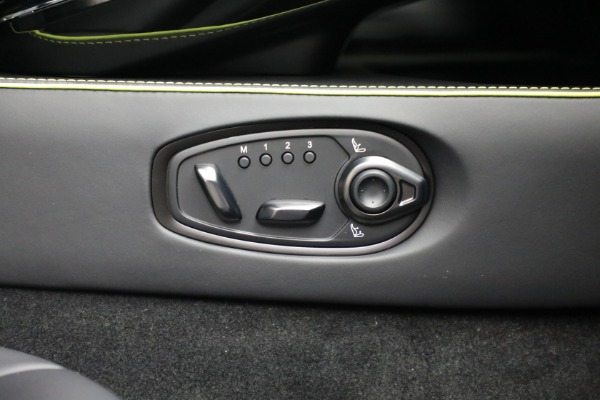 New 2026 Aston Martin Vantage for sale $242,900 at Bugatti of Greenwich in Greenwich CT 06830 21