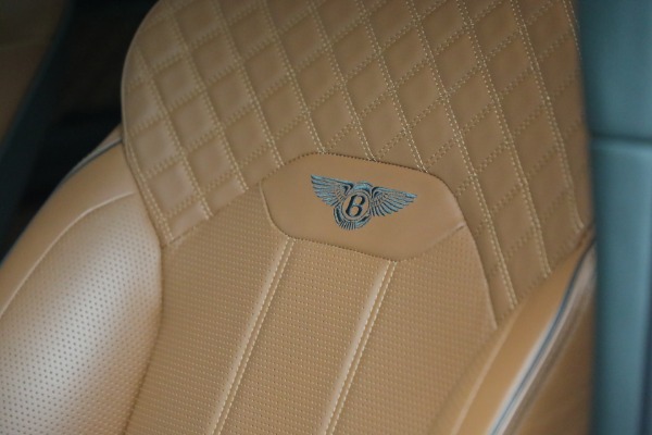 Used 2021 Bentley Bentayga V8 for sale $109,900 at Bugatti of Greenwich in Greenwich CT 06830 22