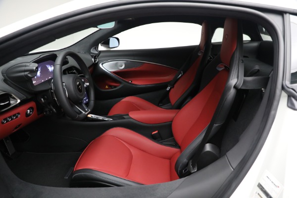 New 2026 McLaren Artura TechLux for sale $304,500 at Bugatti of Greenwich in Greenwich CT 06830 22