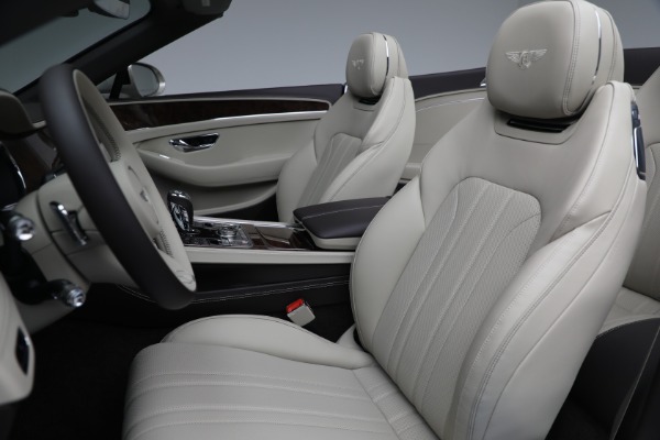 New 2026 Bentley Continental GTC for sale $372,755 at Bugatti of Greenwich in Greenwich CT 06830 25