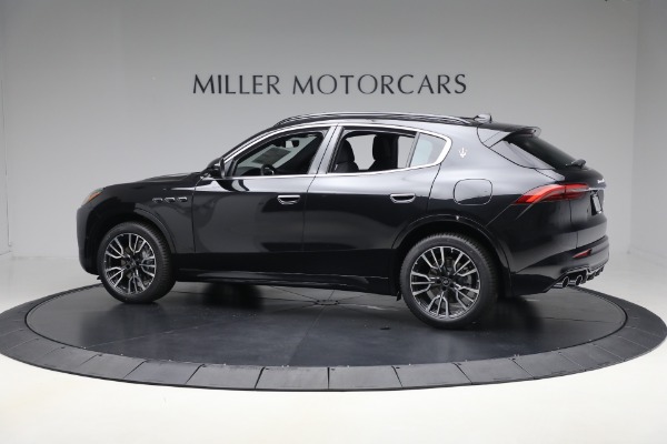 New 2025 Maserati Grecale for sale $71,889 at Bugatti of Greenwich in Greenwich CT 06830 3
