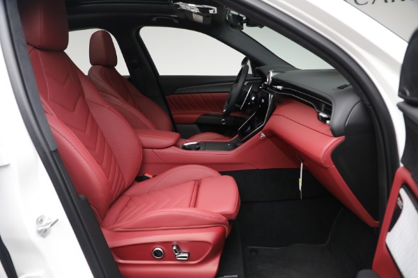 New 2025 Maserati Grecale for sale $95,755 at Bugatti of Greenwich in Greenwich CT 06830 19