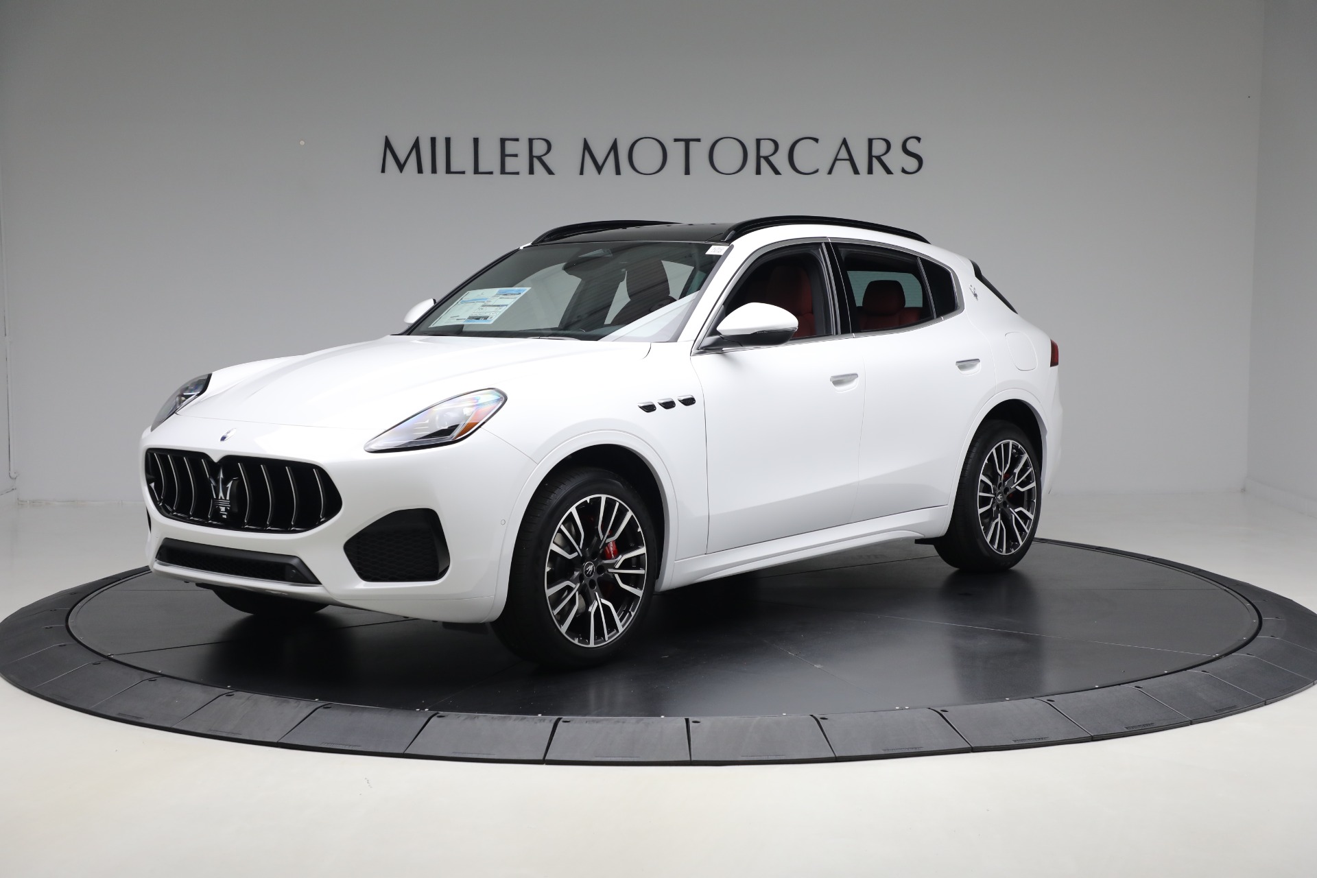 New 2025 Maserati Grecale for sale $95,755 at Bugatti of Greenwich in Greenwich CT 06830 1