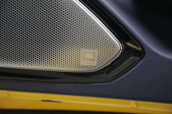 Used 2025 Ferrari Roma Spider for sale $337,900 at Bugatti of Greenwich in Greenwich CT 06830 26