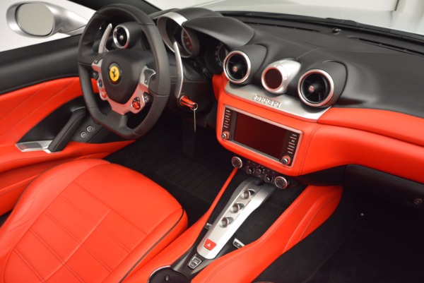 Used 2016 Ferrari California T for sale Sold at Bugatti of Greenwich in Greenwich CT 06830 27