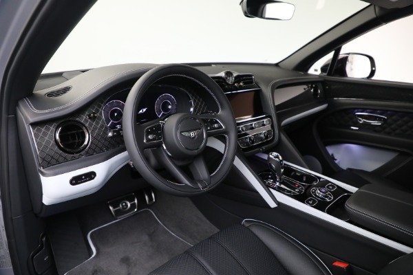 New 2025 Bentley Bentayga S Black Edition for sale $264,900 at Bugatti of Greenwich in Greenwich CT 06830 15